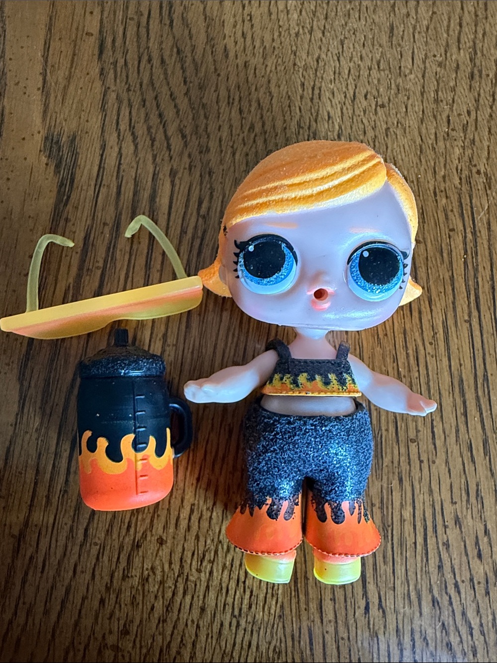 Fyre LOL Surprise Doll Lights Glitter Series